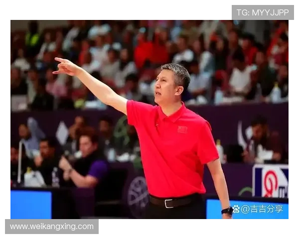 中国男篮迎战澳大利亚队 热身赛胜利为世界杯积蓄信心