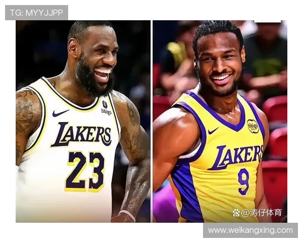湖人队新赛季阵容大变动 詹姆斯与戴维斯能否带队重返巅峰