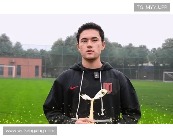 新赛季网坛风云再起名将回归新星崛起引发全球关注与激烈争夺战局升级