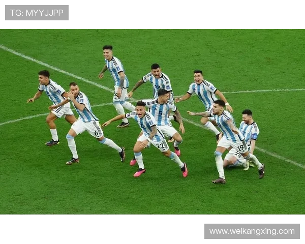 梅西携手阿根廷队备战世界杯 目标冲击历史第三冠