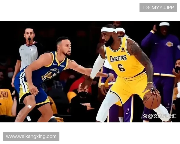 詹姆斯领衔湖人迎战勇士季前赛 两队新阵容表现引发关注